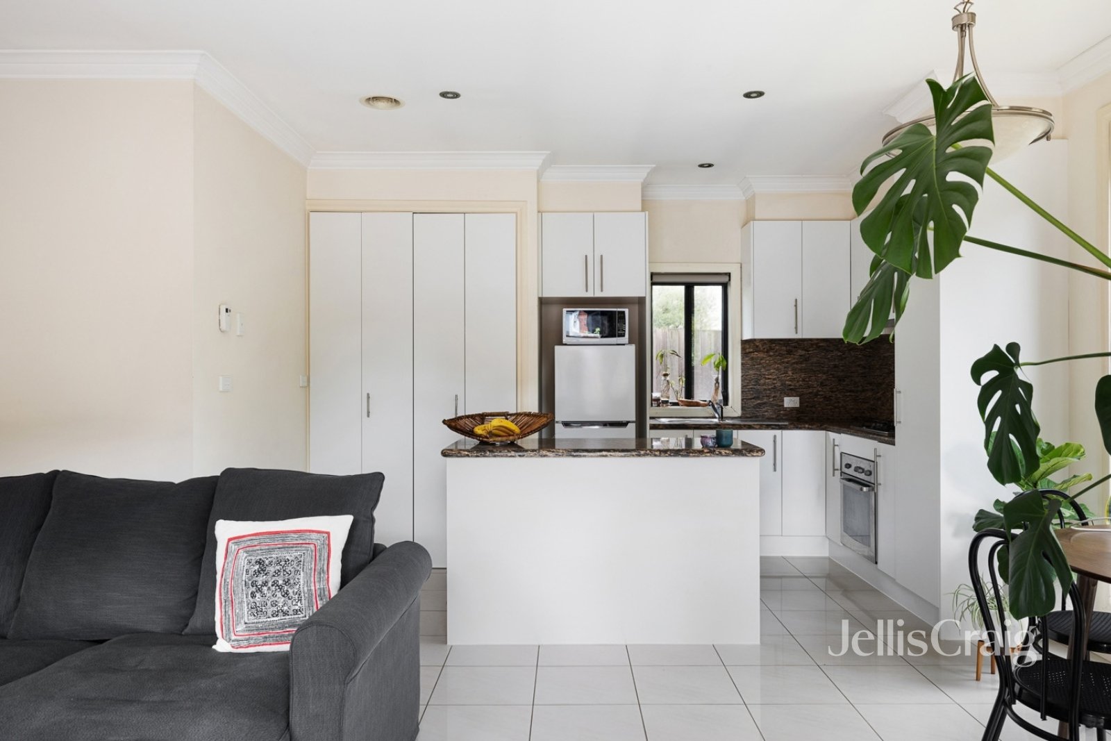 1/16 Shelley Street, Heidelberg&nbsp;Heights image 3