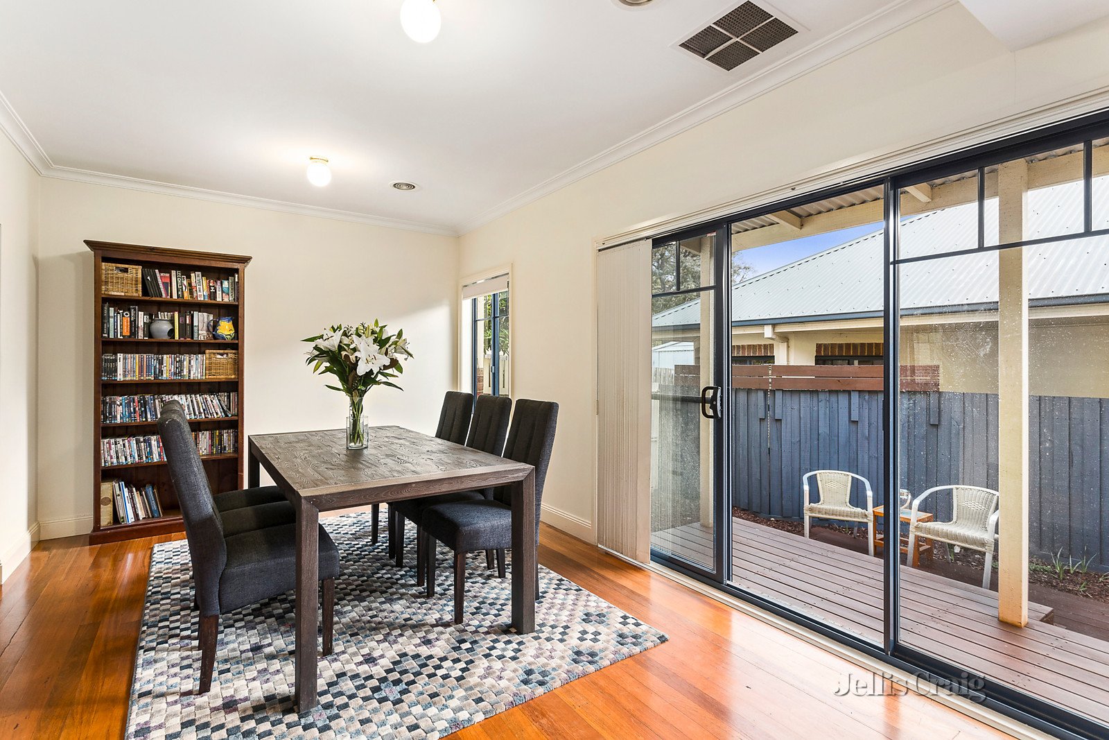 1/16 Starling Street, Montmorency image 6