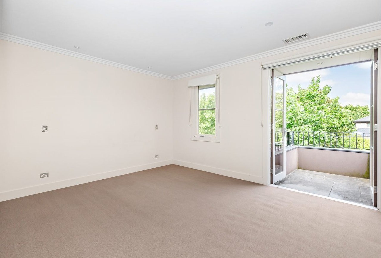 1/16 Wilson Street, Mont Albert image 5