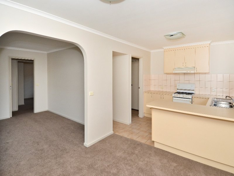 1/161 Townsend Road, Whittington image 3