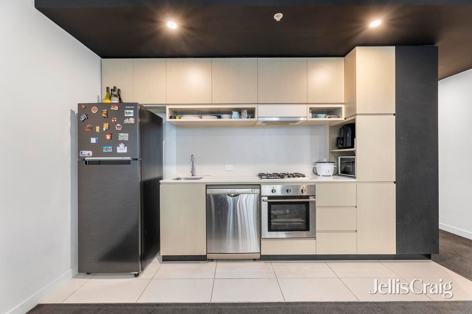 116/2 Clarkson Court, Clayton image 5