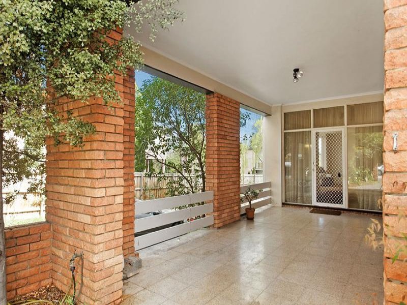 1/162 Power Street, Hawthorn image 2