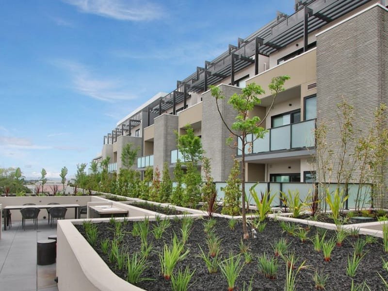 Property Gallery Thumbnail 8