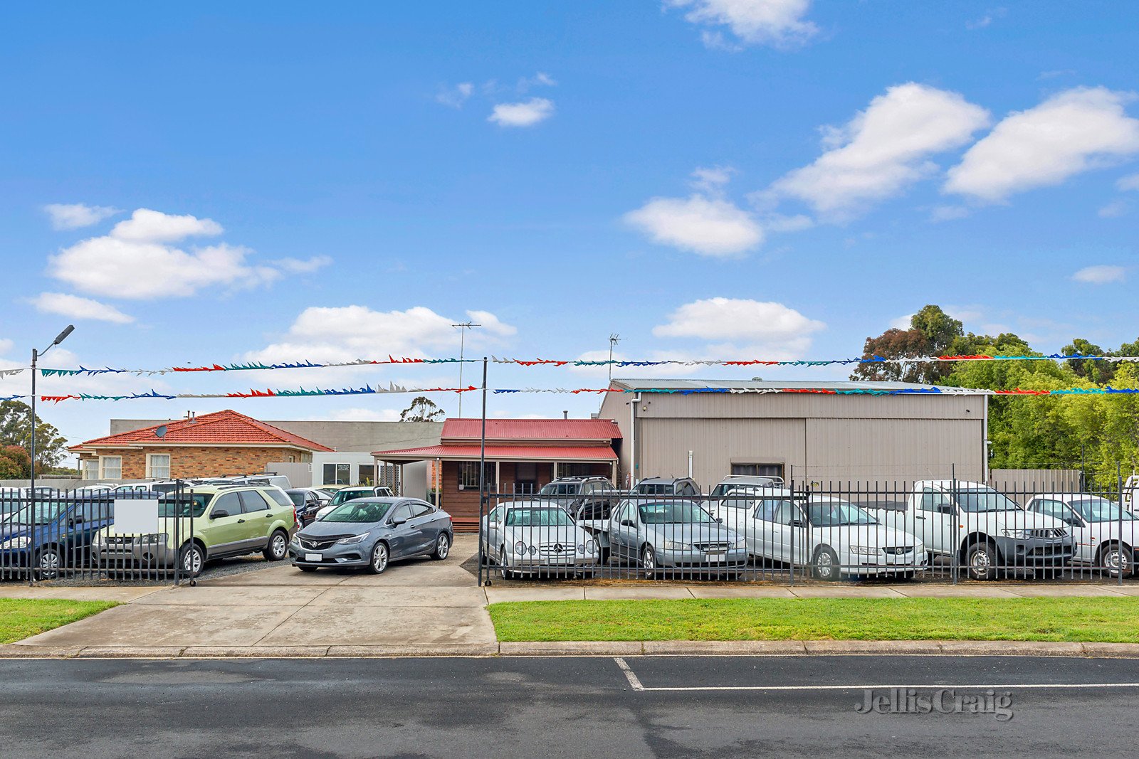 1164-1166 Geelong Road, Mount Clear image 4