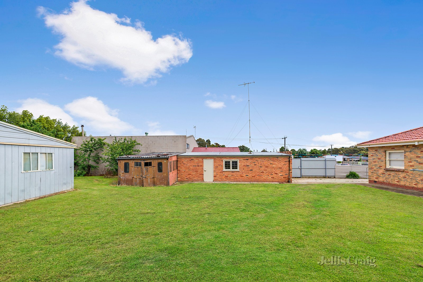 1164-1166 Geelong Road, Mount Clear image 9