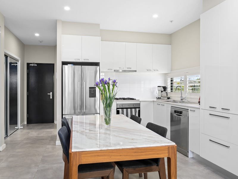 Property Gallery Thumbnail 2