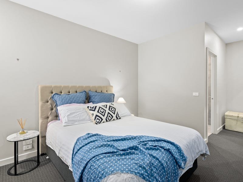 Property Gallery Thumbnail 4