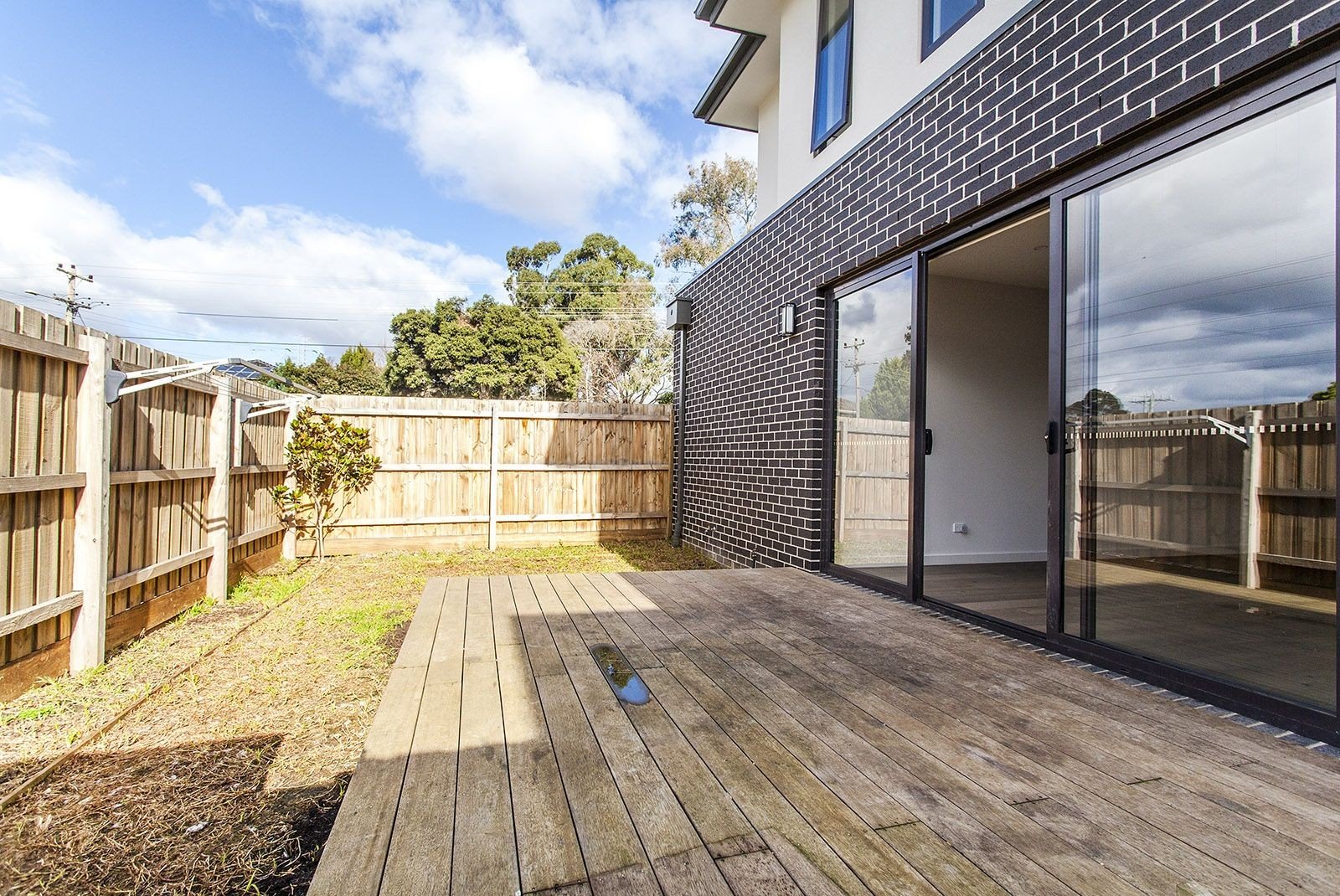 1/165-171 George Street, Doncaster image 4