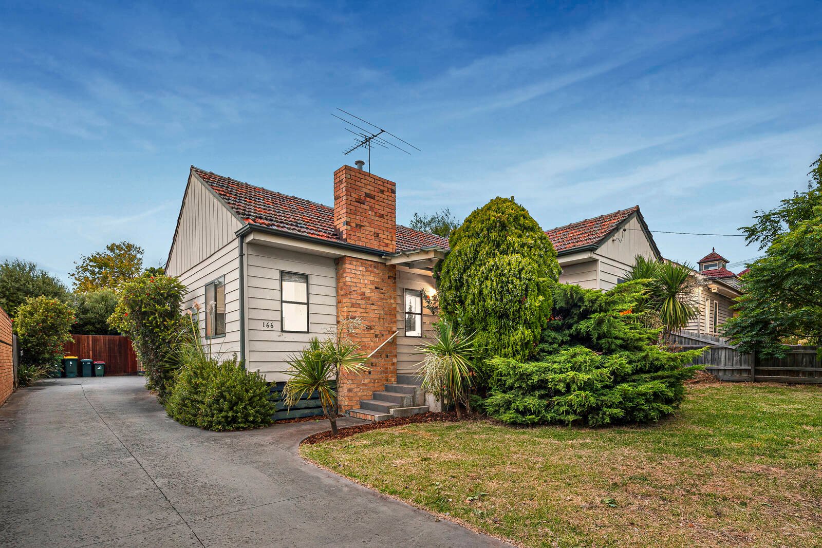 Property Gallery - Main Image