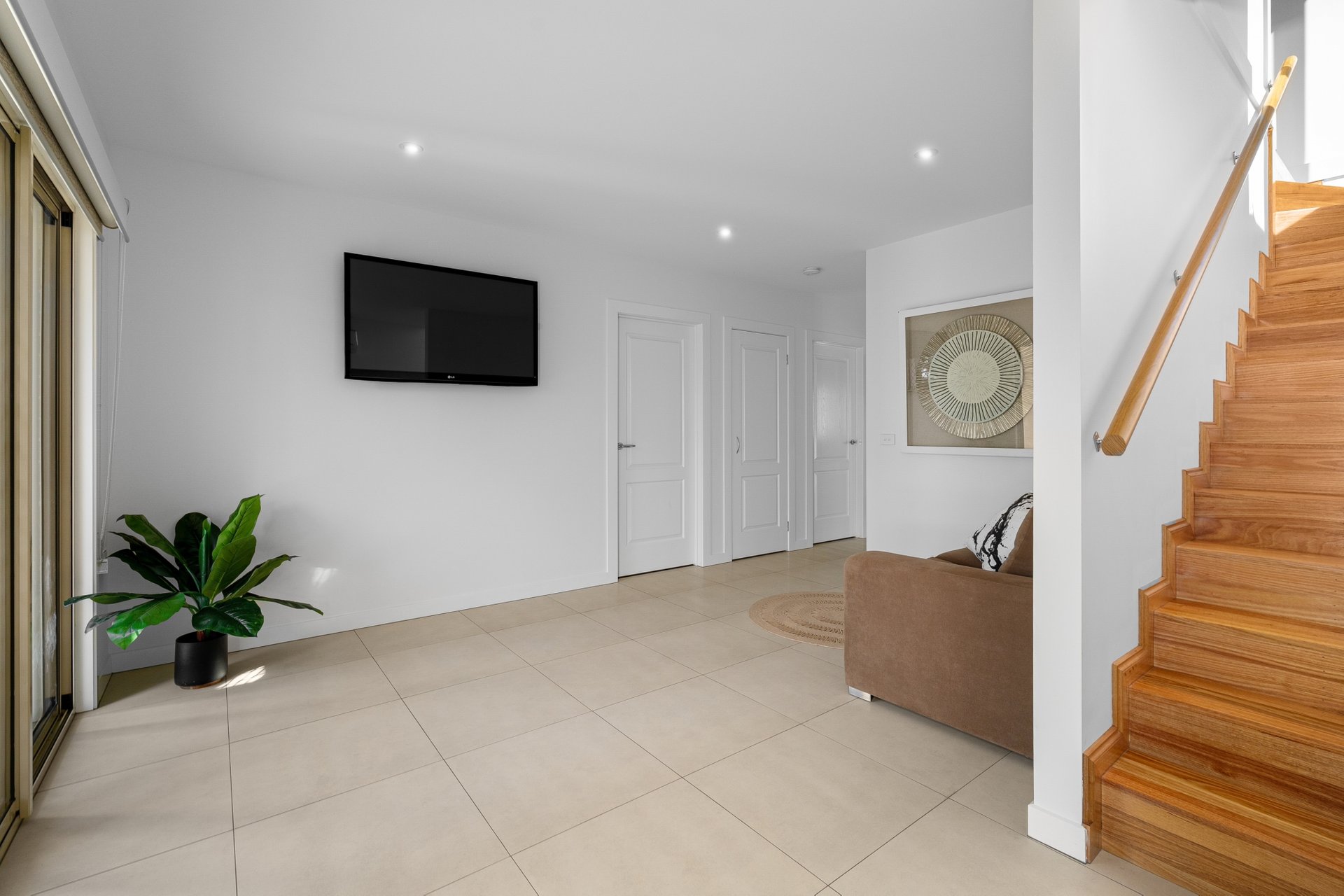 Property Gallery Thumbnail 13