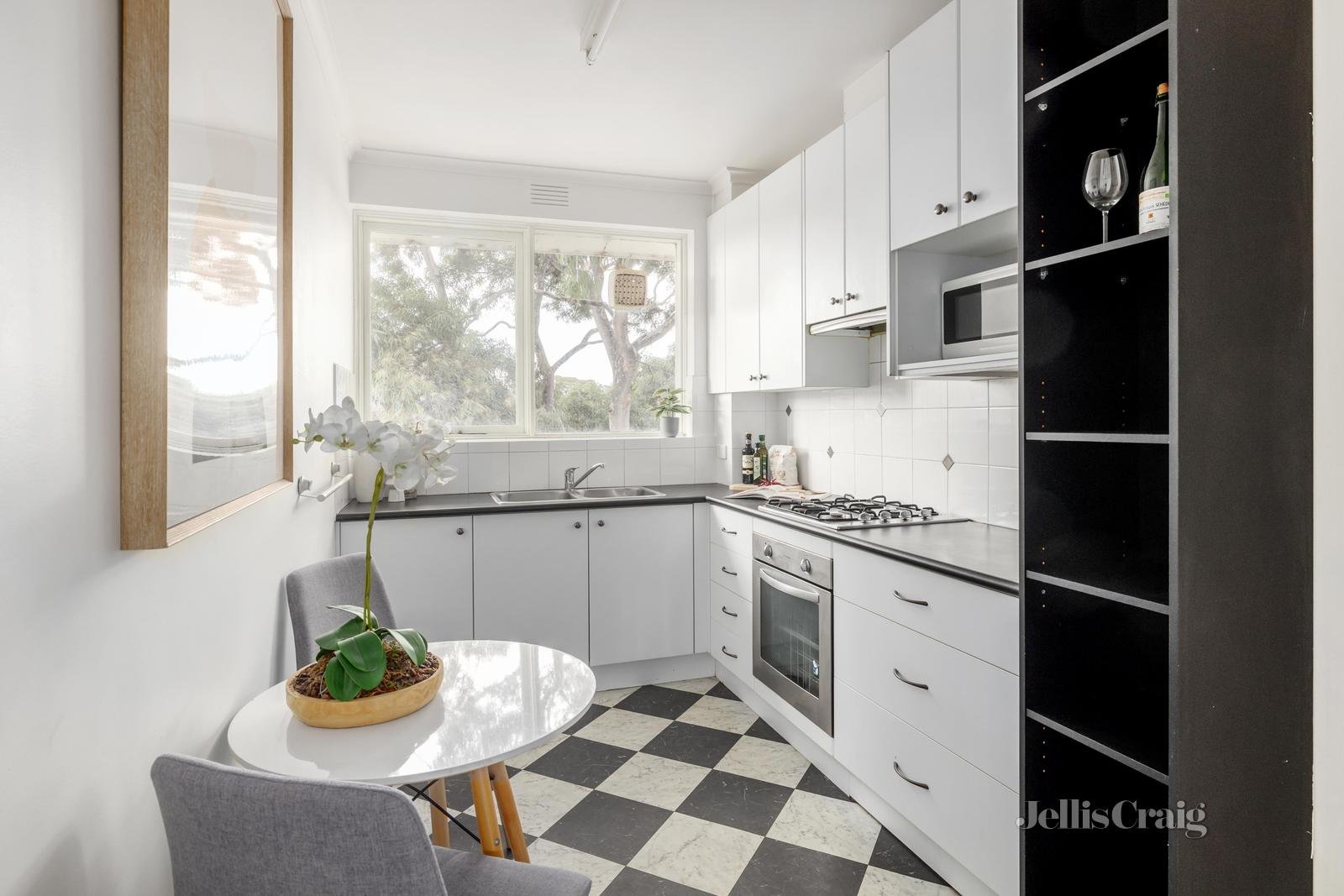 11/67 Denham Street, Hawthorn image 3