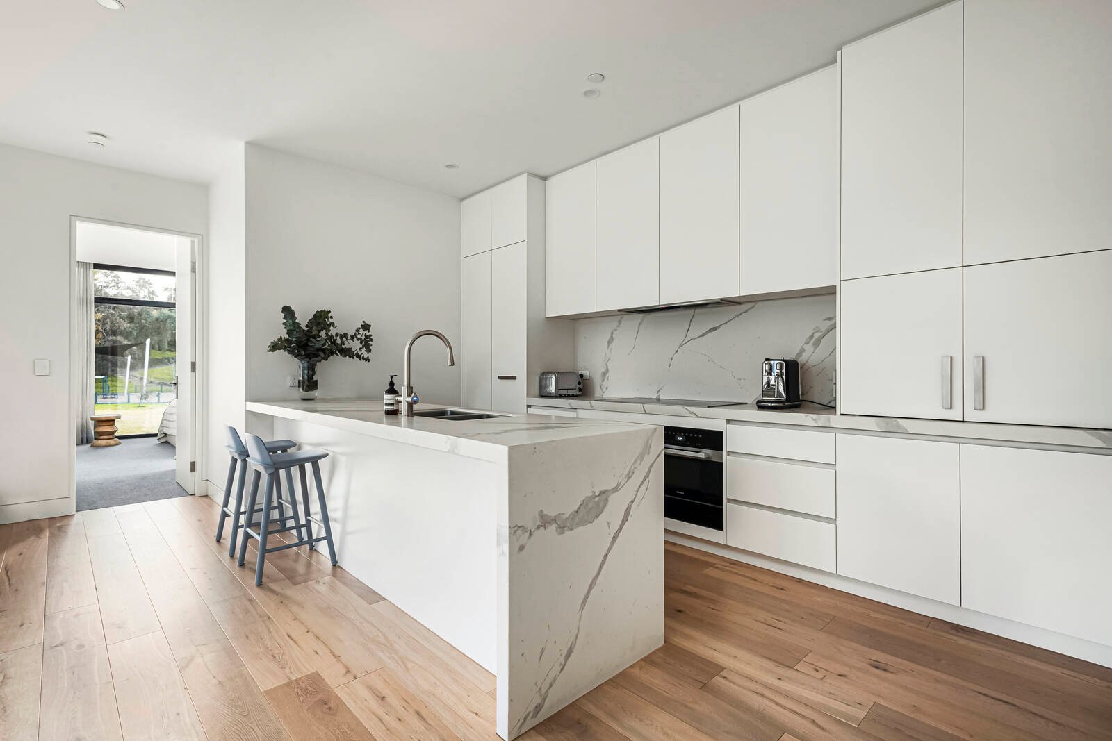 Property Gallery Thumbnail 7