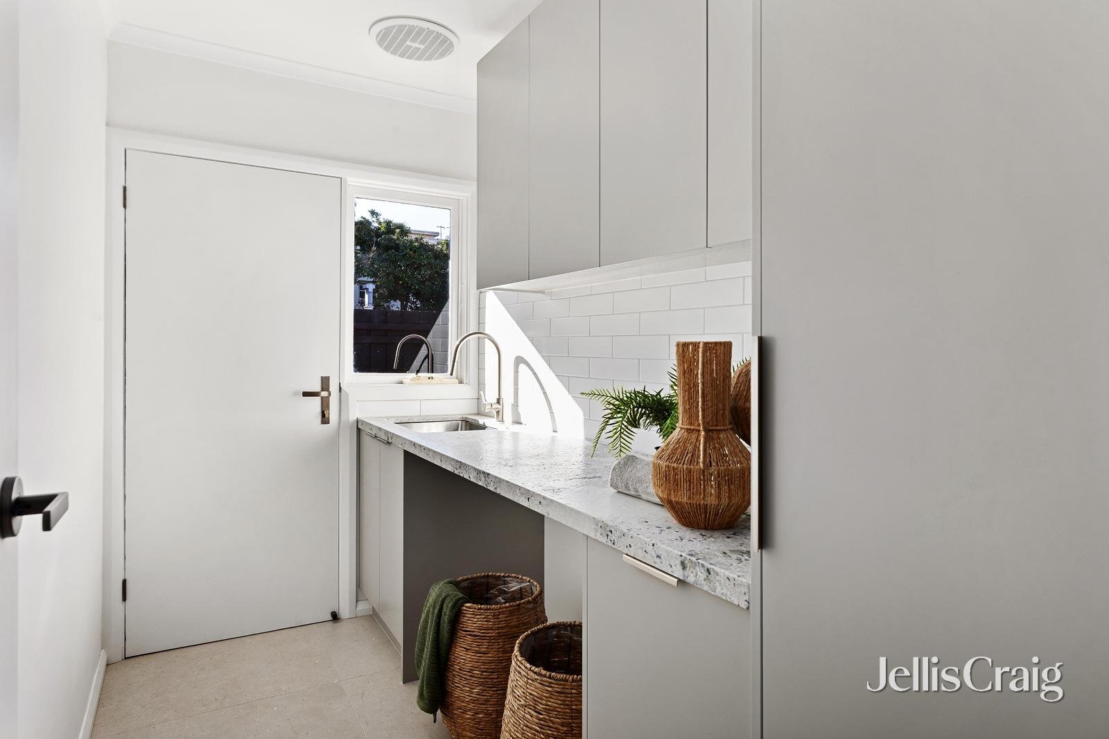 1/168 Brougham Street, Kew image 9