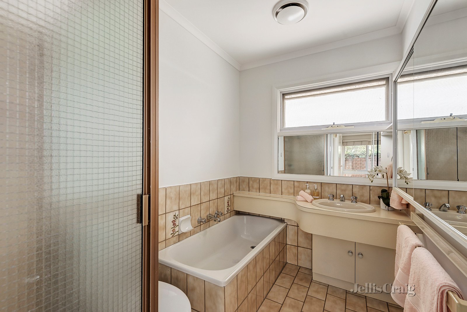 1/168 Brougham Street, Kew image 8