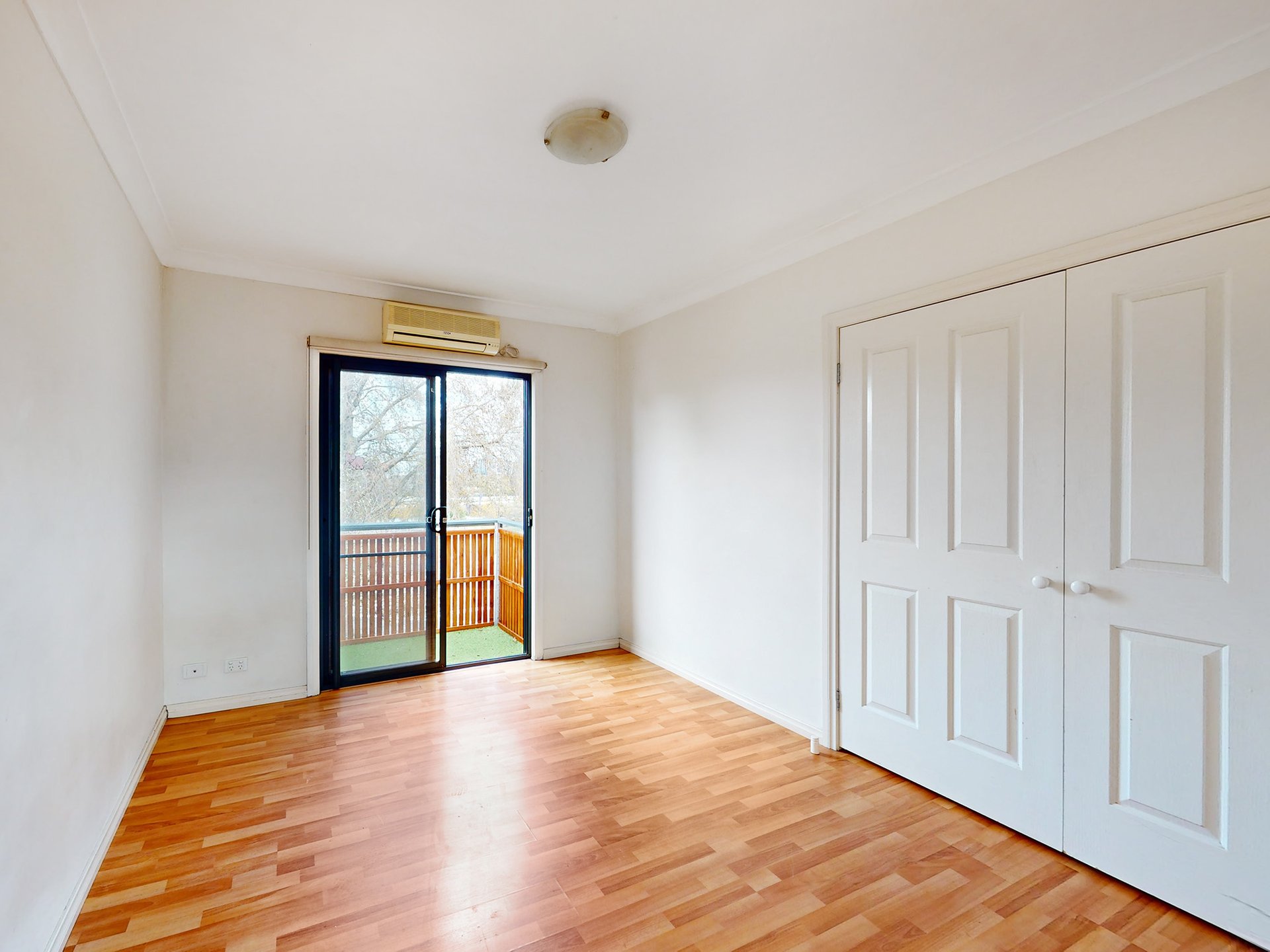 1/169 Epsom Road, Flemington image 9
