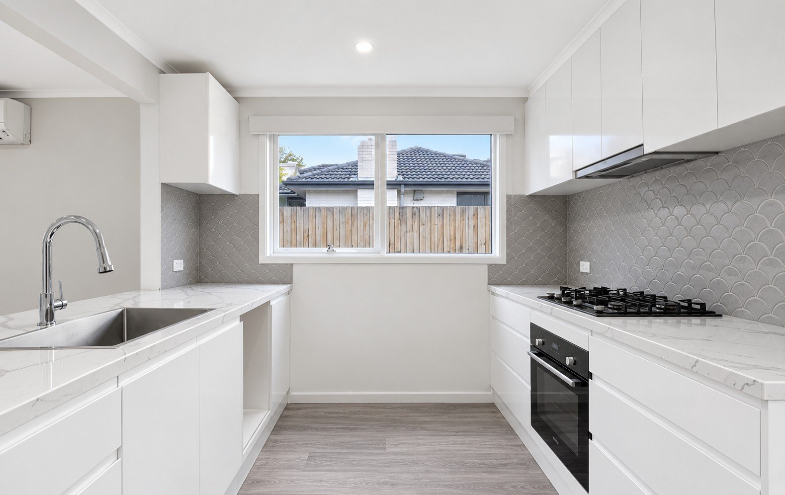 1/17 Andrew Street, Mooroolbark image 4