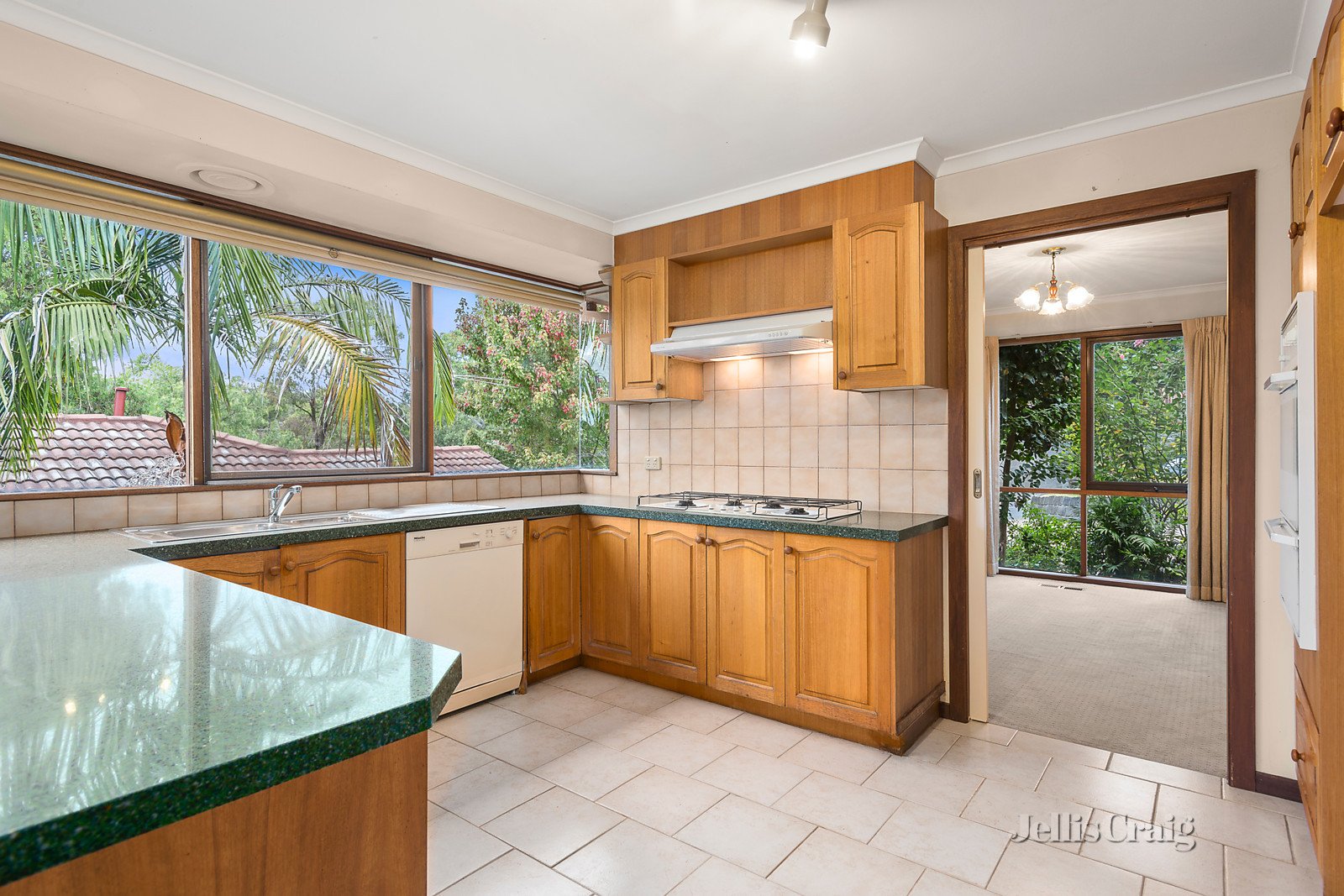 117 Arthur Street, Eltham image 4