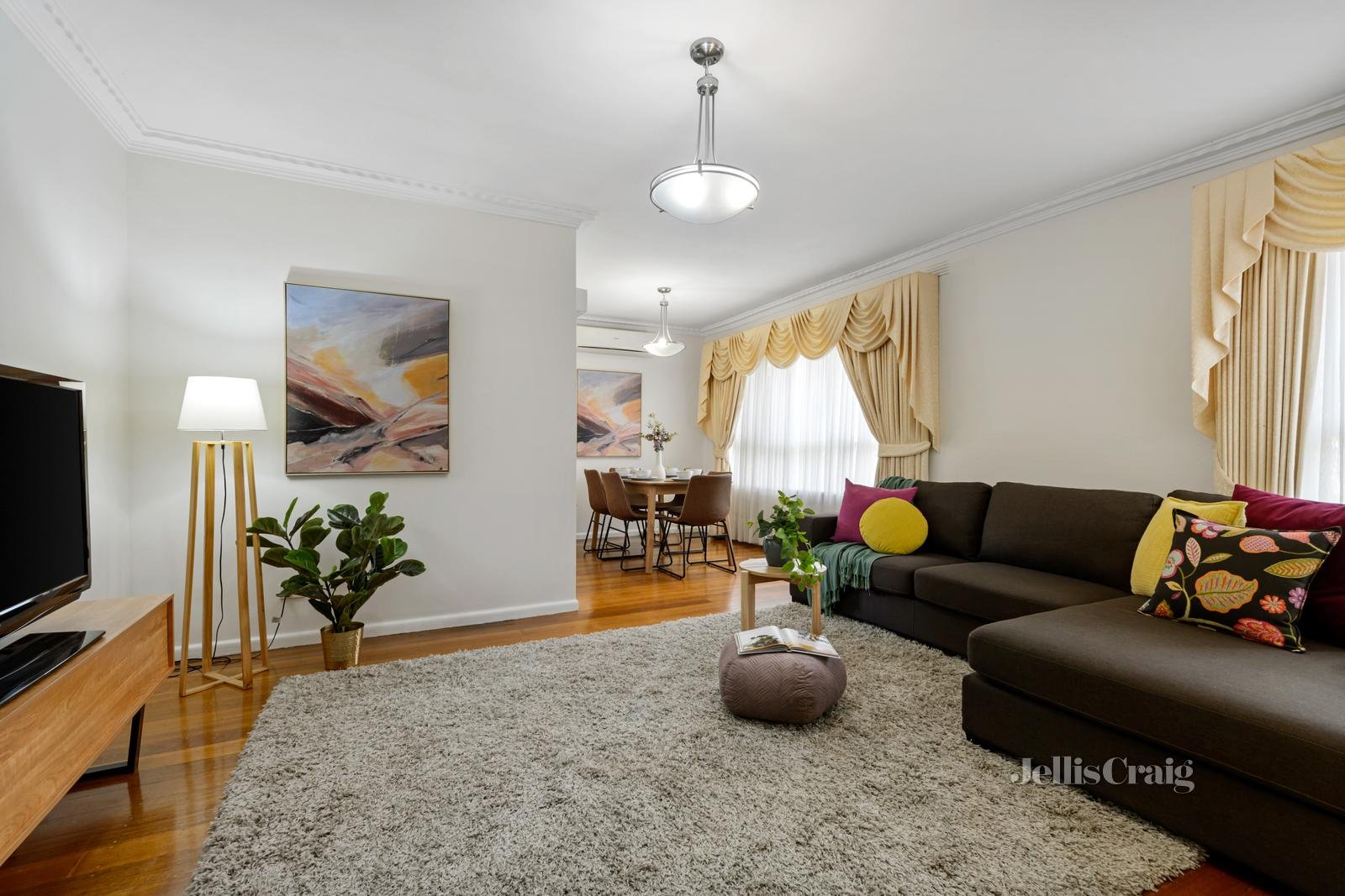 1/17 Box Avenue, Forest Hill image 2