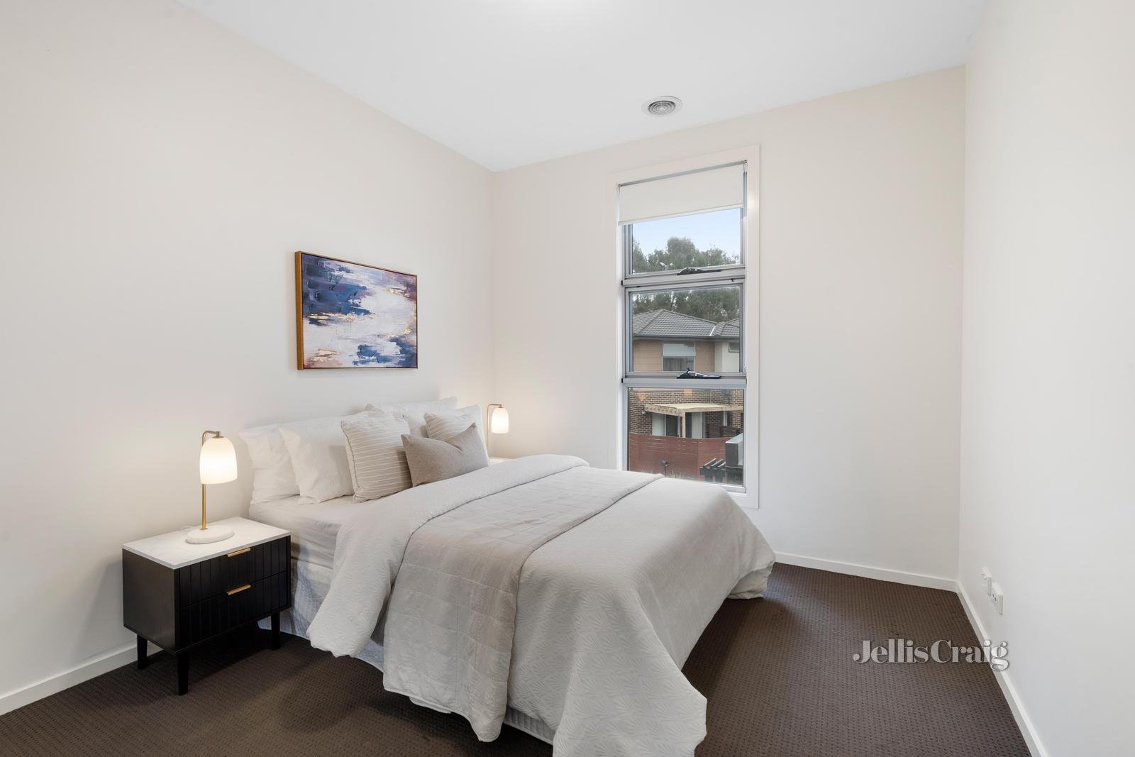 117 Bunjil Way, Knoxfield image 7