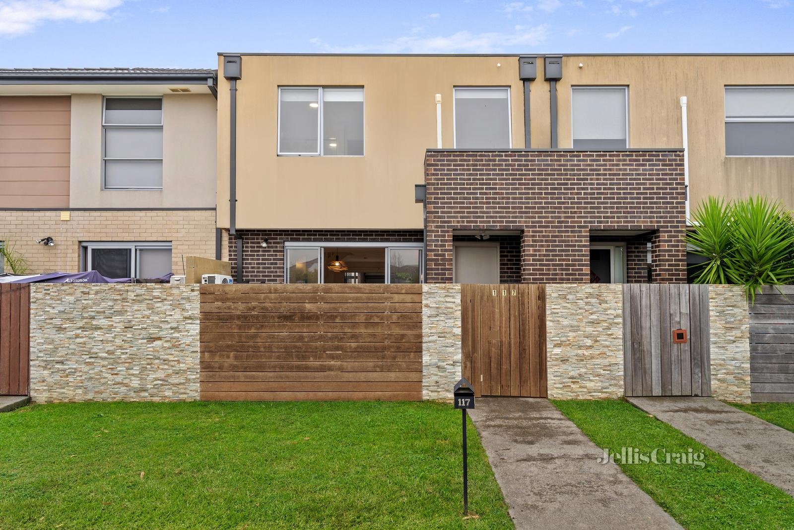 117 Bunjil Way, Knoxfield image 12