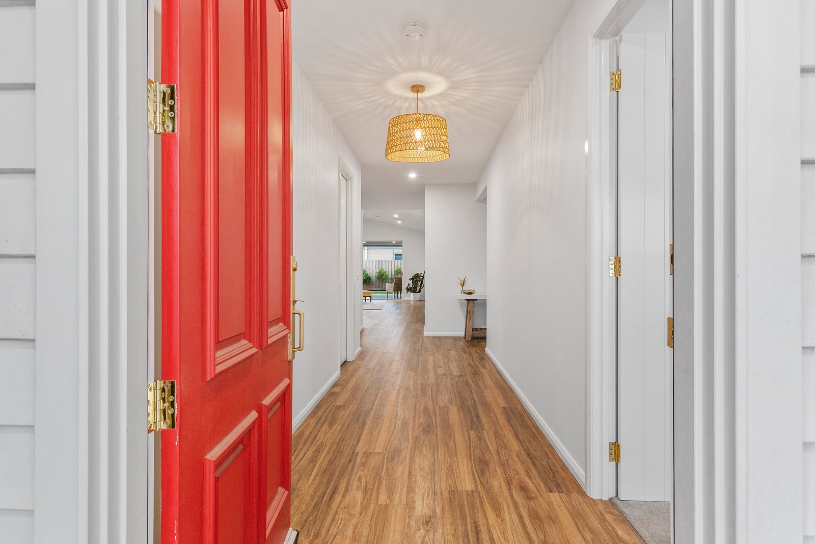 Property Gallery Thumbnail 3