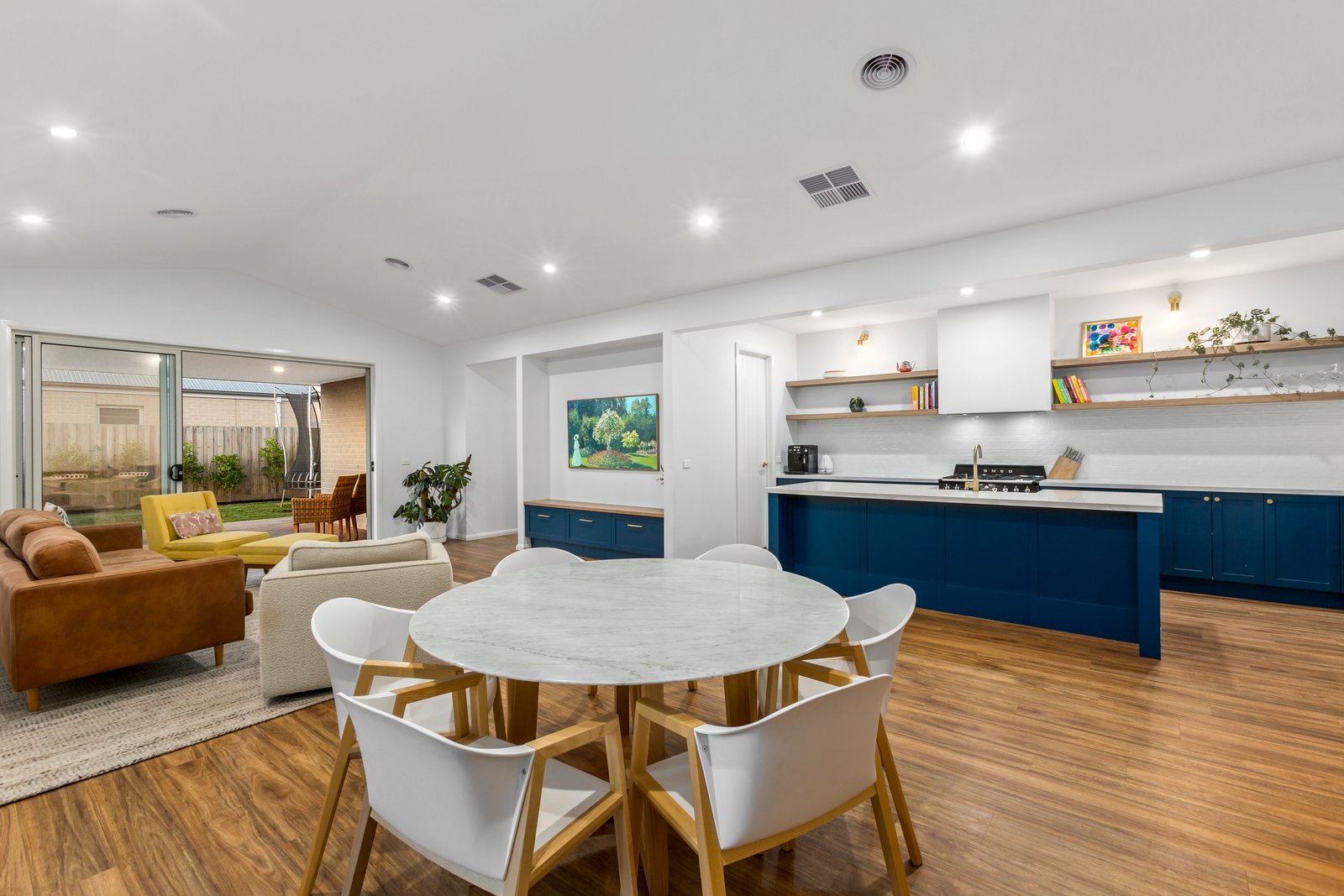 Property Gallery Thumbnail 5