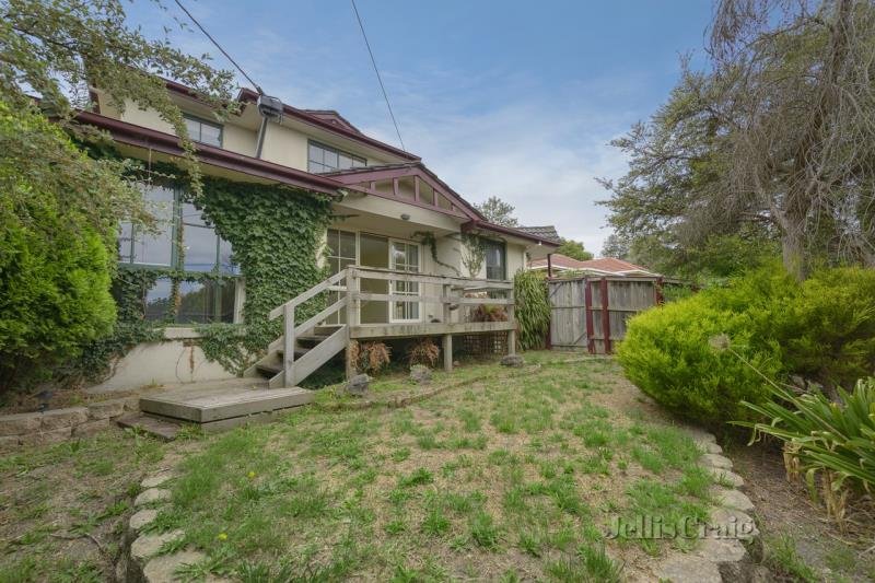 1/17 Fairview Road, Mount Waverley image 5