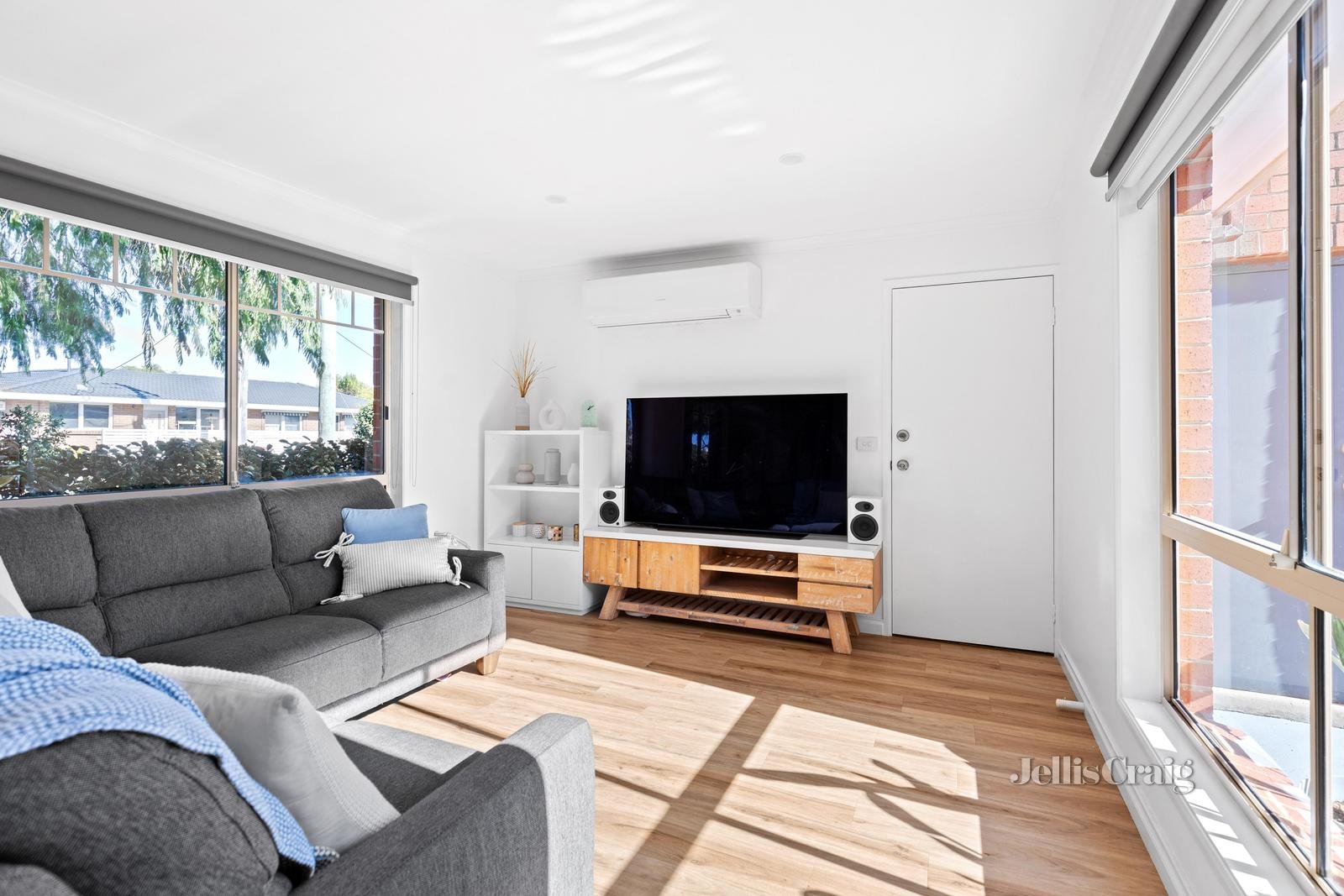 1/17 Golden Avenue, Chelsea image 3