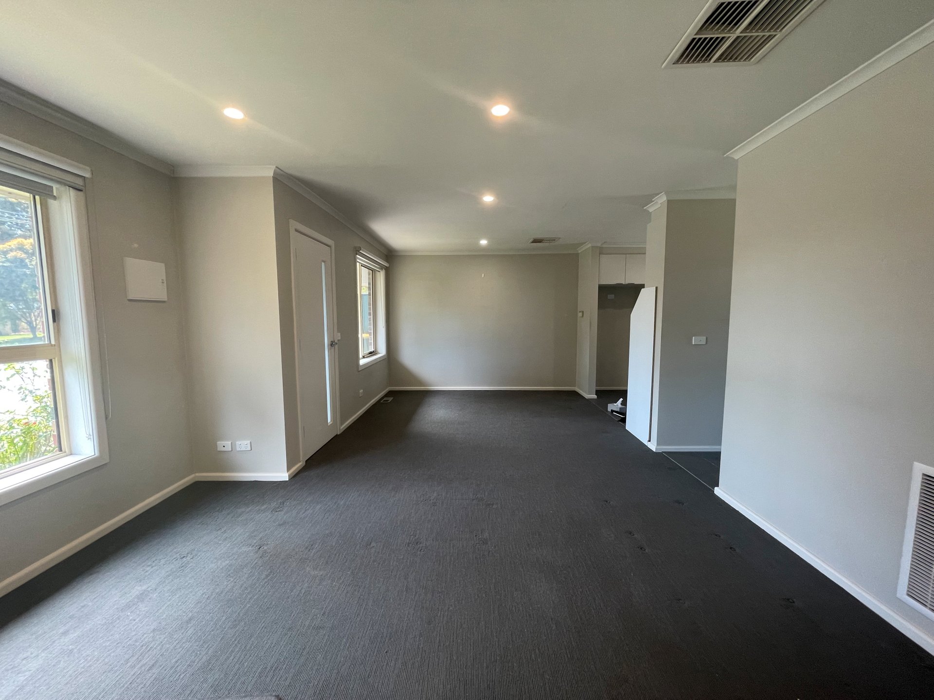 1/17 Greenville Street, Mooroolbark image 2