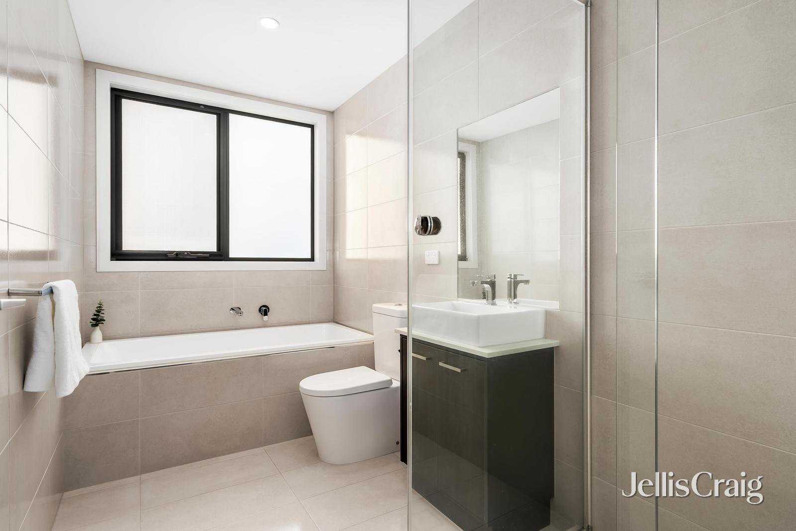 1/17 Howitt Drive, Templestowe&nbsp;Lower image 11