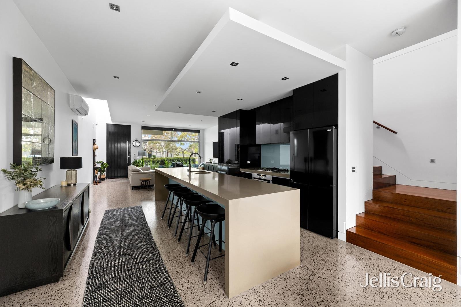 117 John Liston Drive, Newport image 5