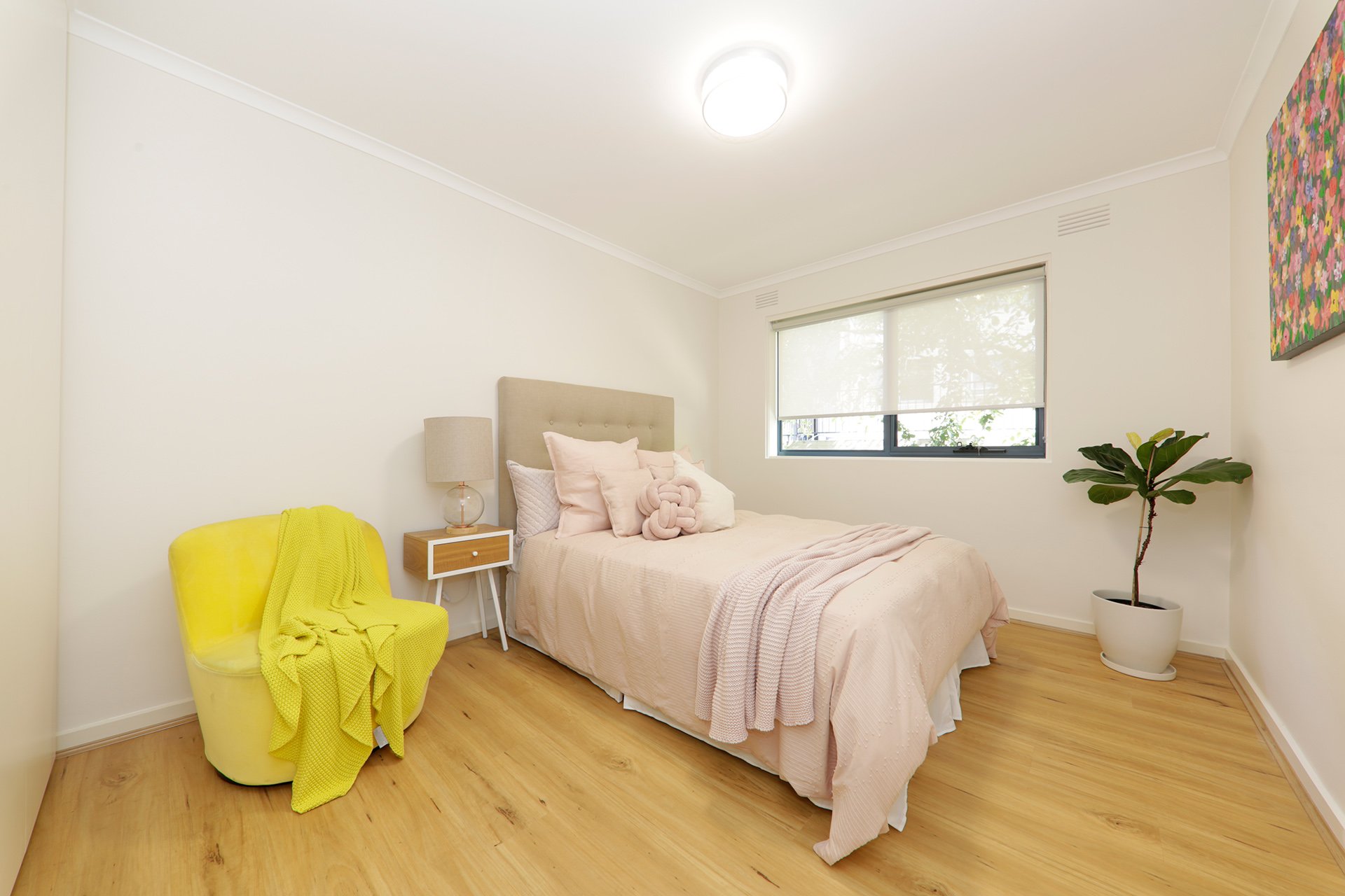 11/7 John Street, Box Hill image 5