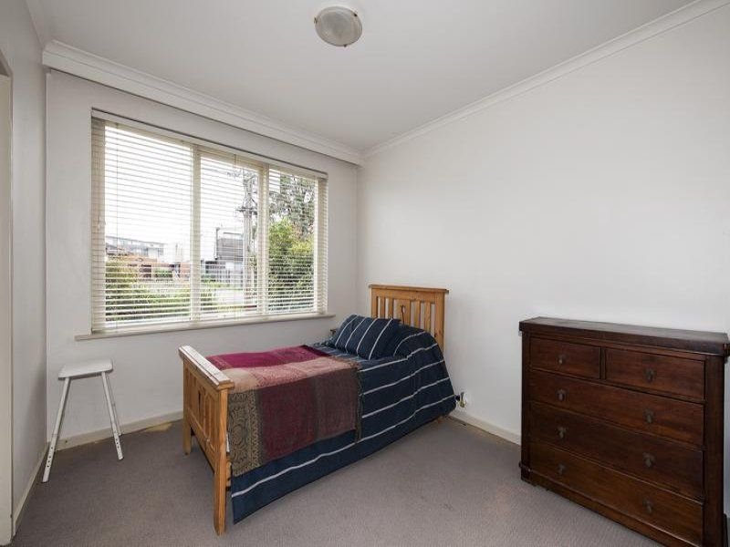 1 / 17 Kingsville Street KINGSVILLE
