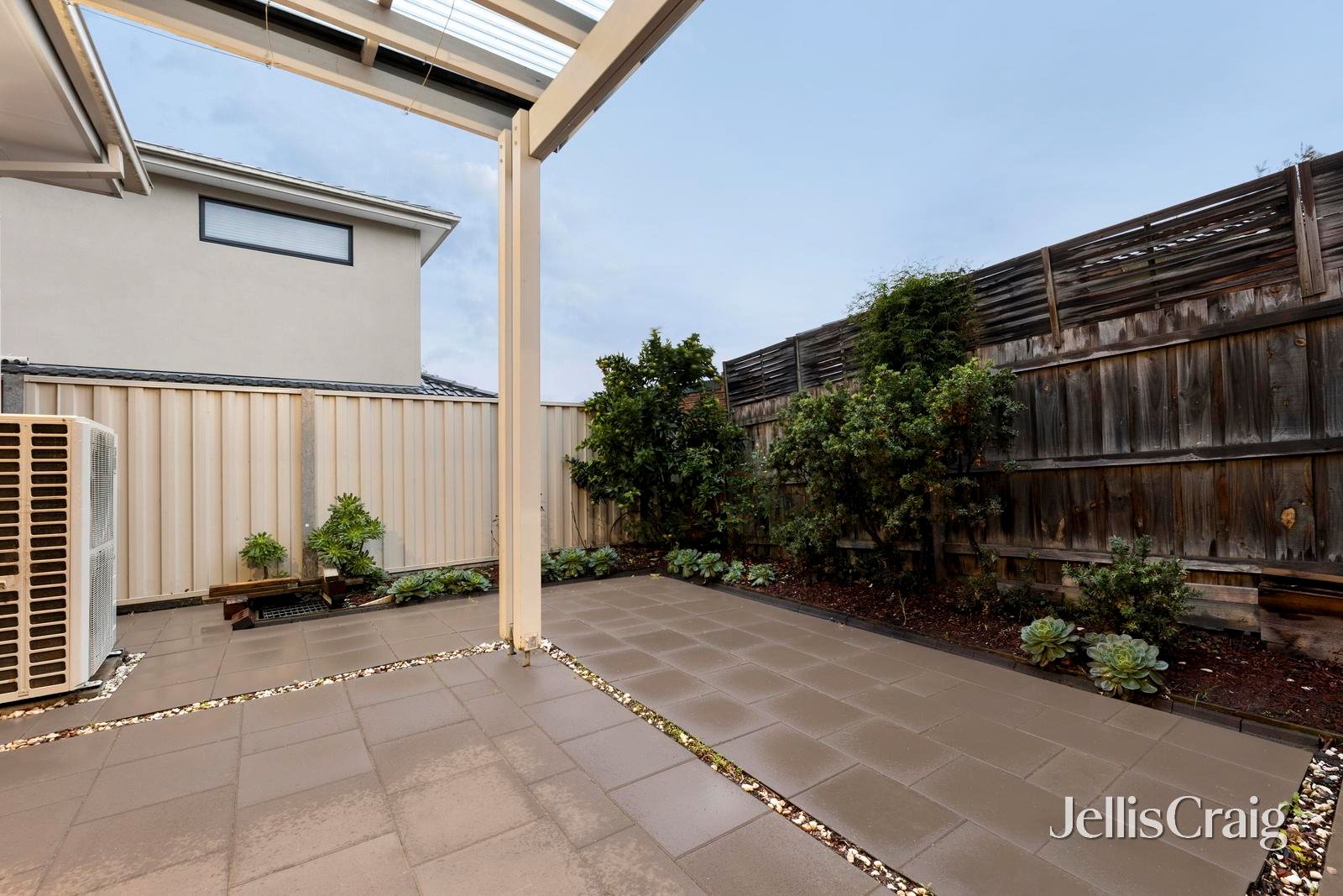1/17 Lindwall Street, Glen&nbsp;Waverley image 13