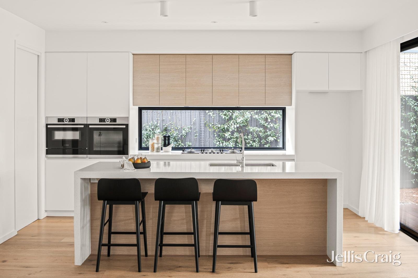 117 Oak Street, Beaumaris image 3