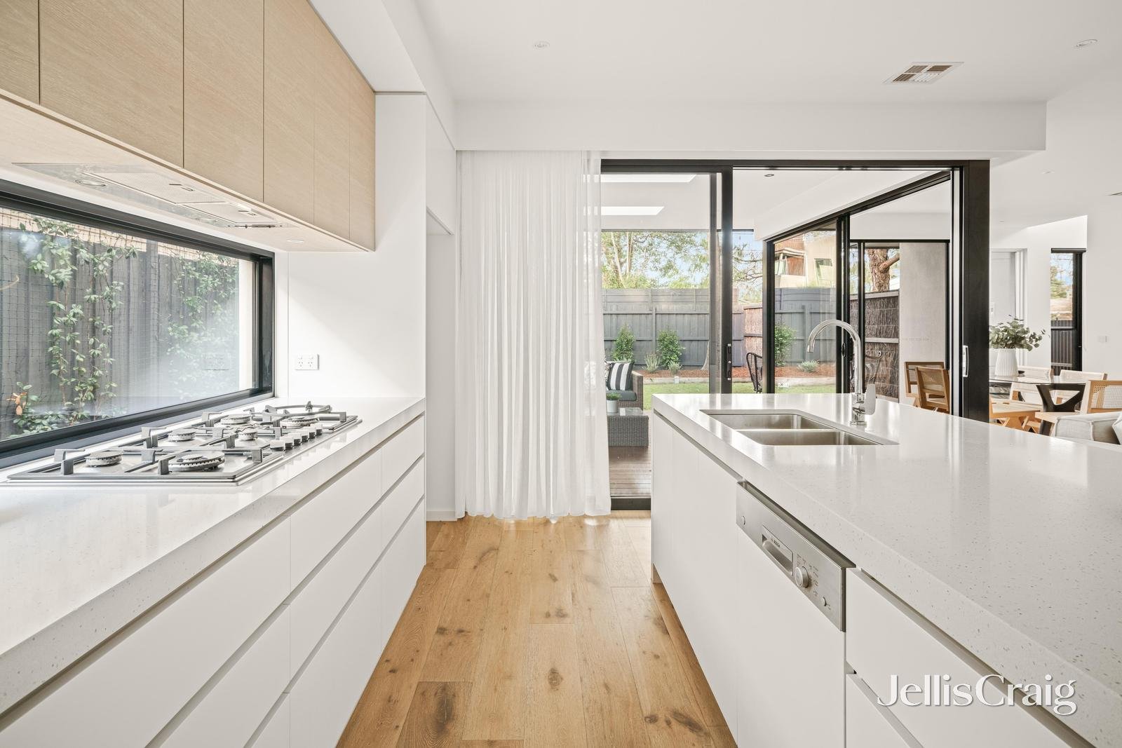 117 Oak Street, Beaumaris image 4