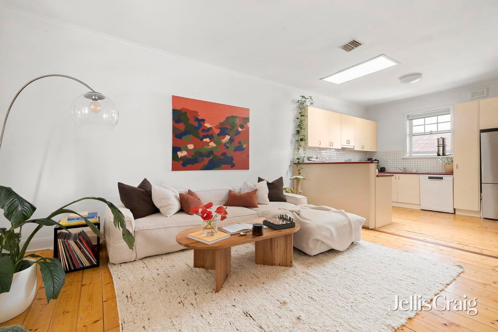 1/17 Ormond Road, Elwood image 2