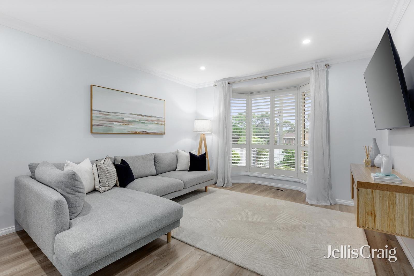 1/17 Quarry Road, Mitcham image 3