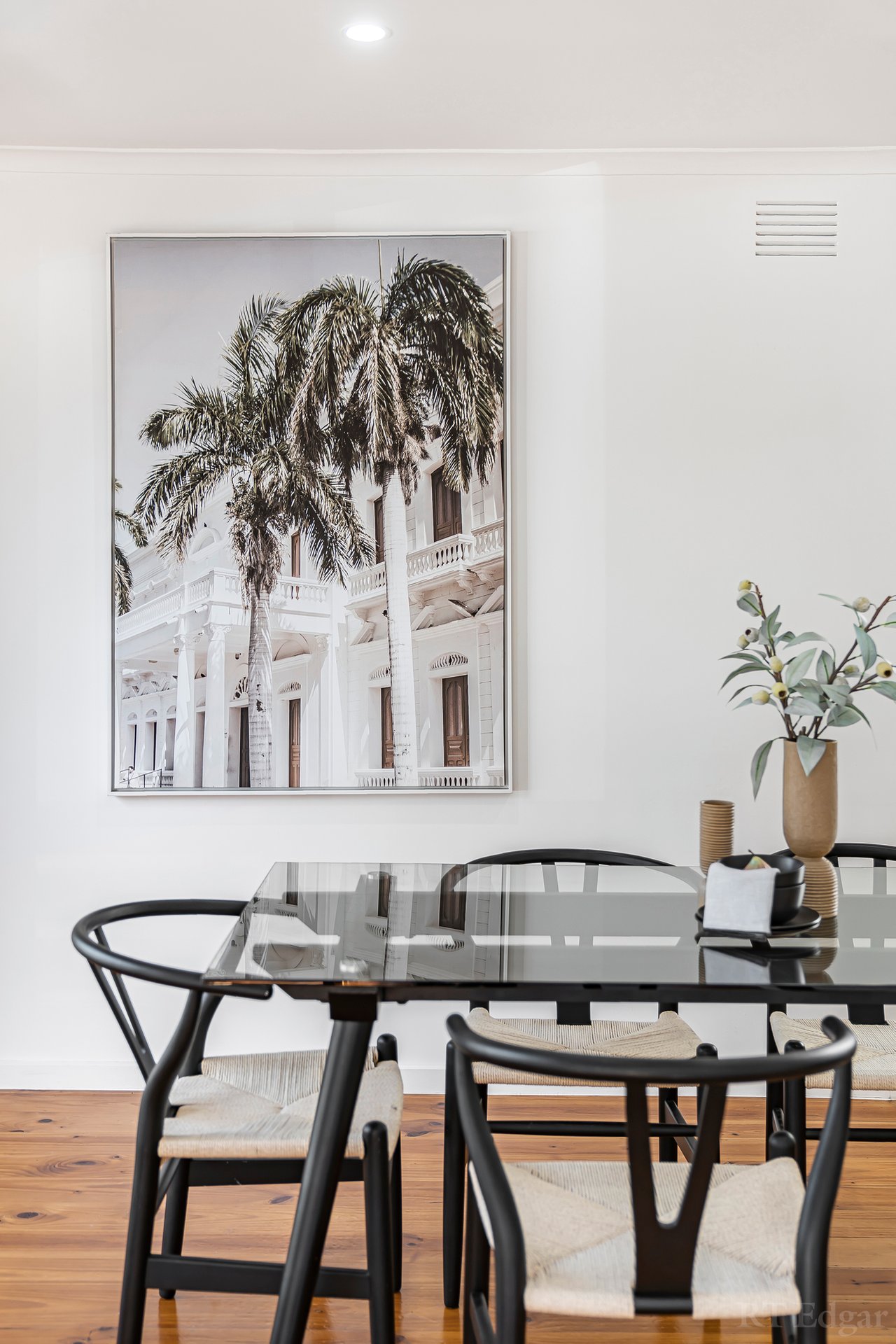 Property Gallery Thumbnail 7