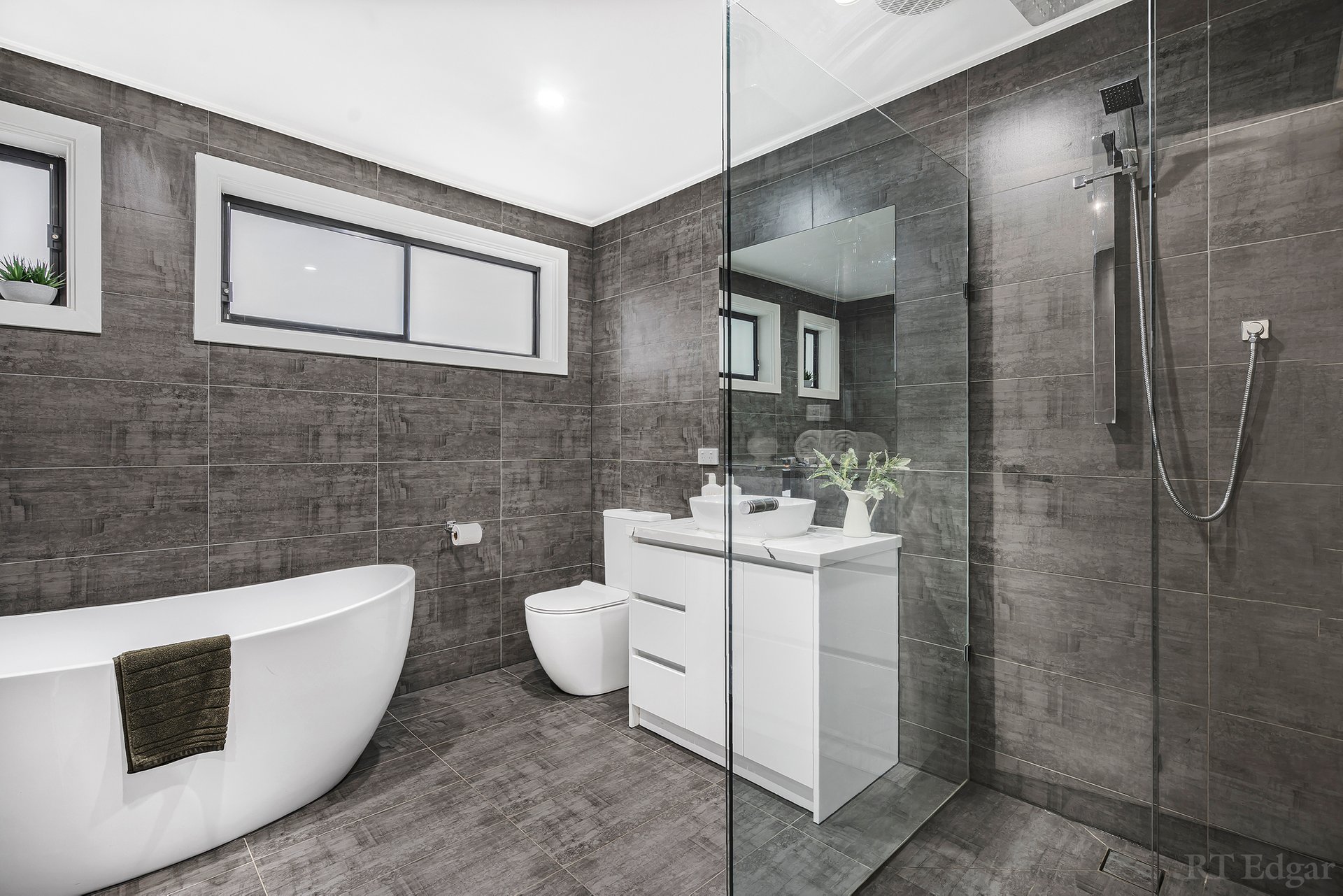 Property Gallery Thumbnail 20