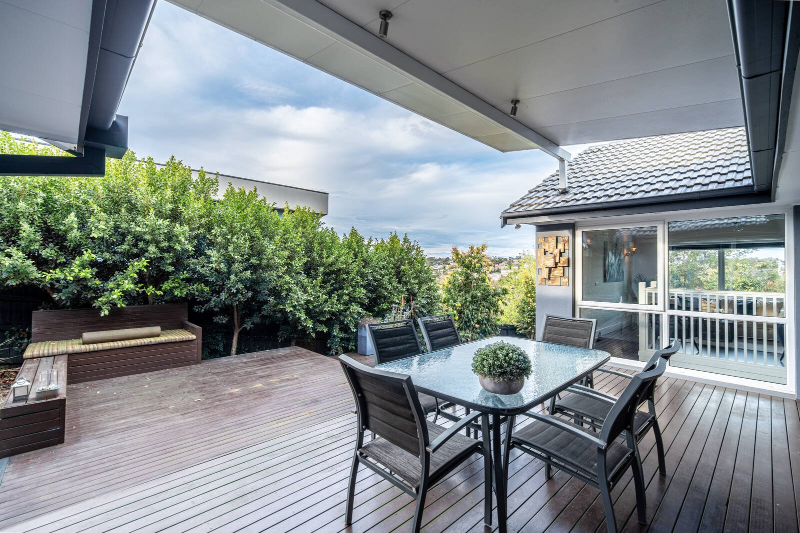 Property Gallery Thumbnail 8
