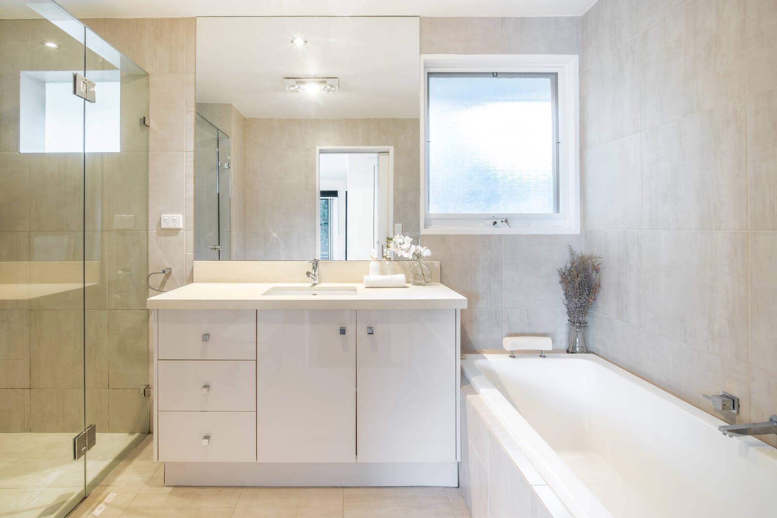 Property Gallery Thumbnail 11