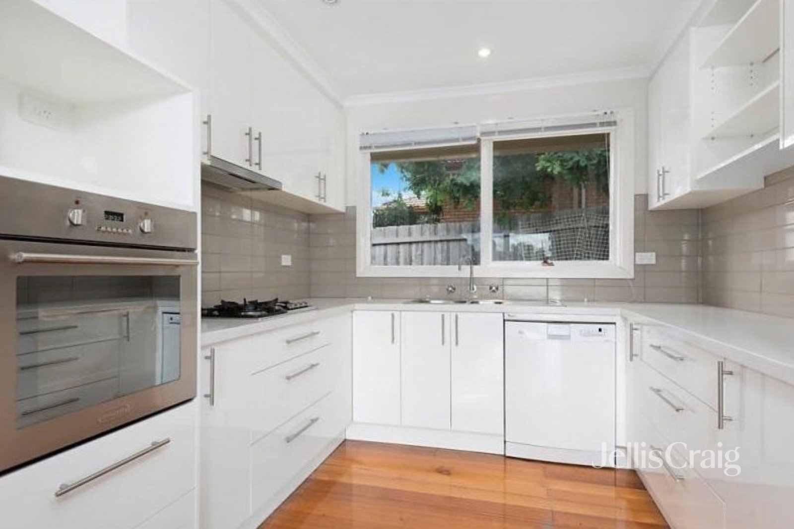 1/170 Hawdon Street, Heidelberg image 1