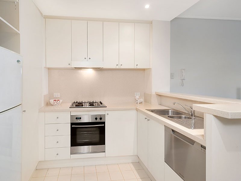 117/1 Graham Street, Port Melbourne image 5