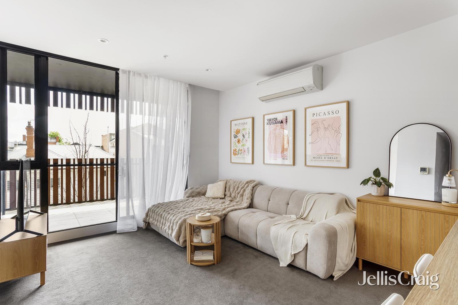 117/1 Westley Avenue, Ivanhoe image 2