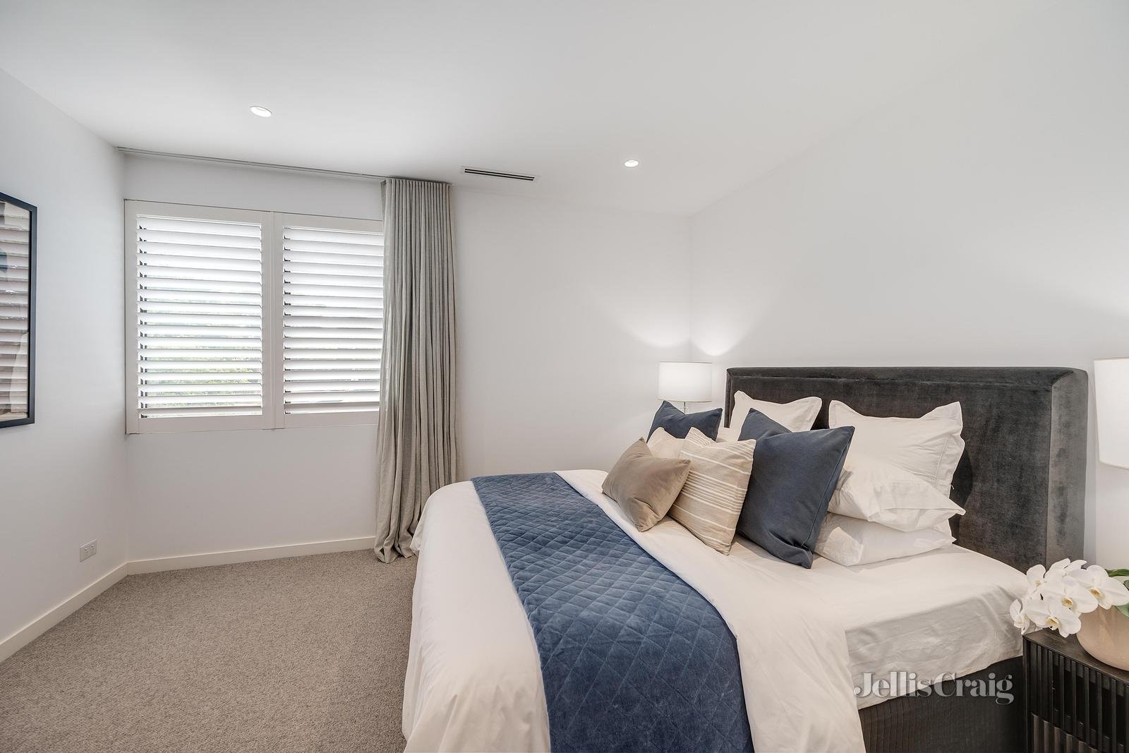 1/172 Prospect Hill Road, Canterbury image 10