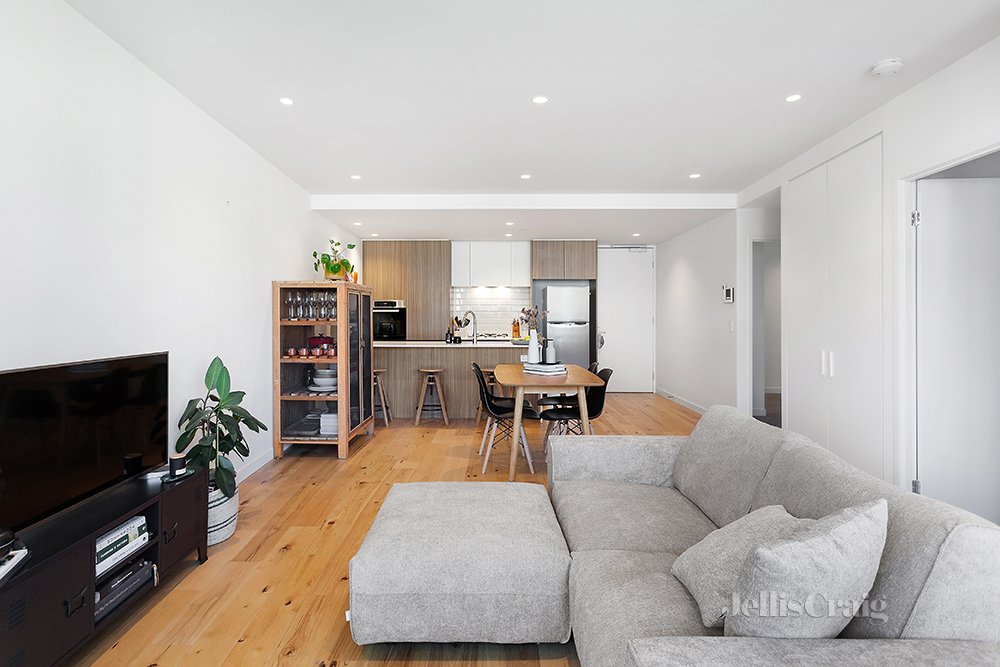 117/26 Pryor St, Eltham image 3