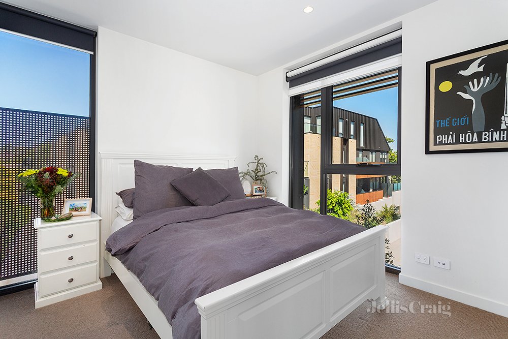 117/26 Pryor St, Eltham image 4