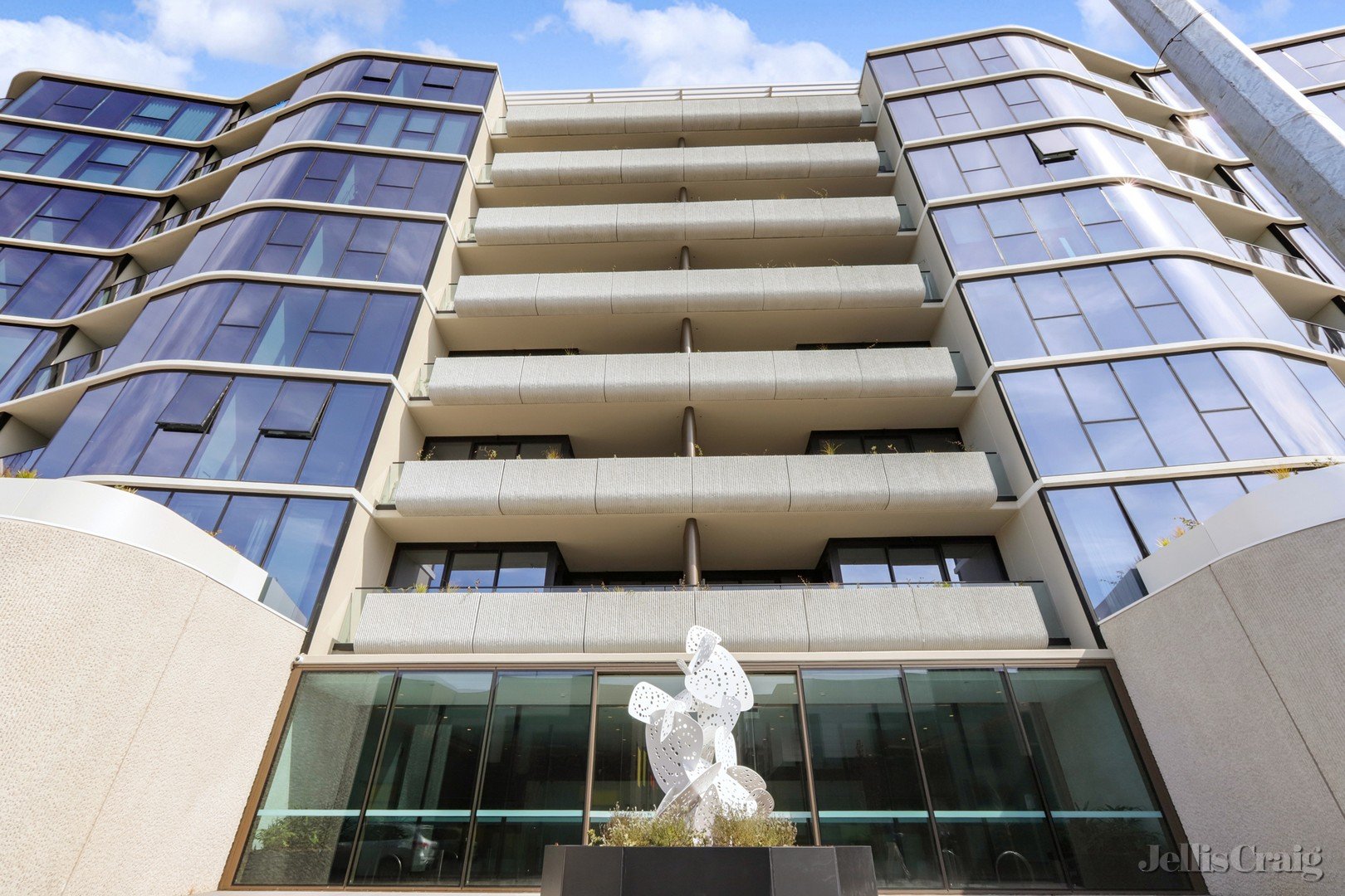 117/29 Waterline Place, Williamstown image 2