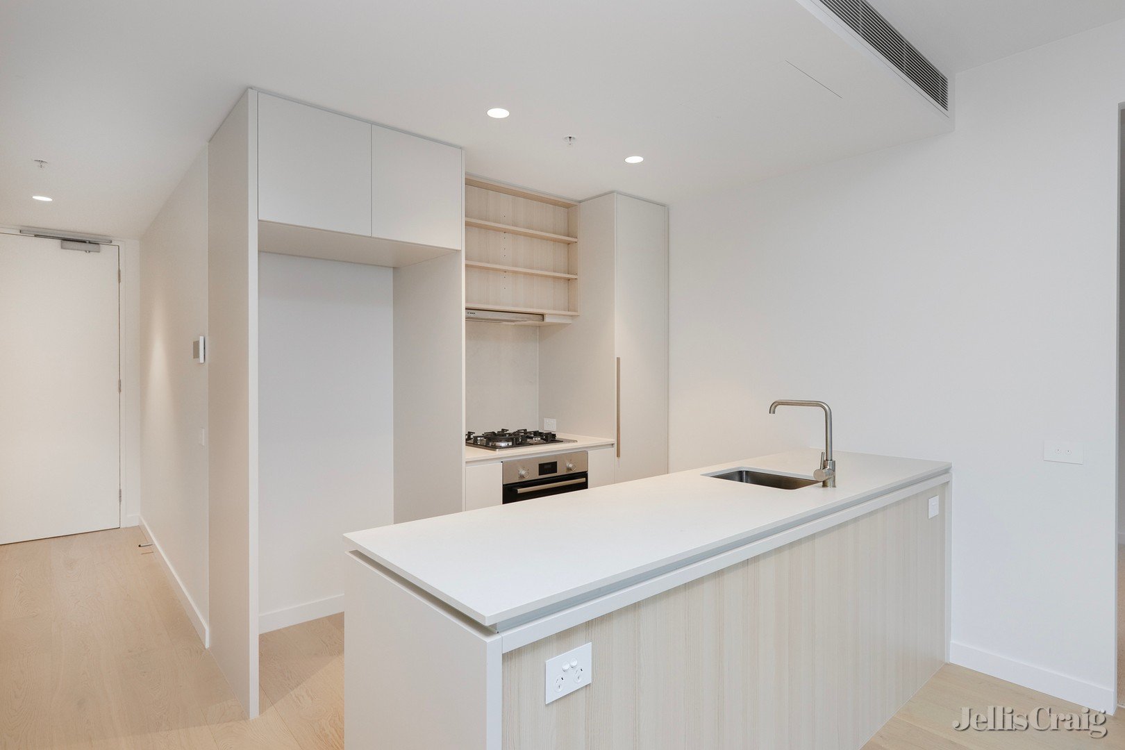 117/29 Waterline Place, Williamstown image 5